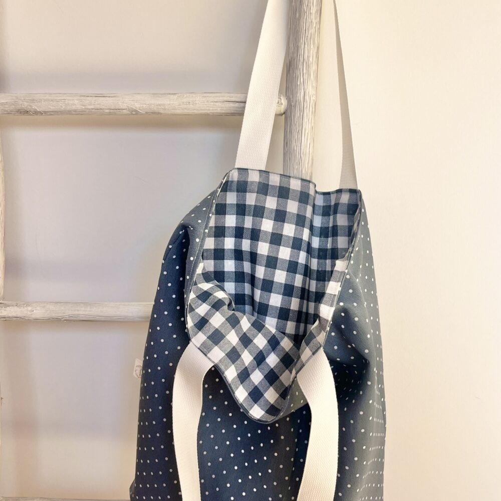 Bolsa Pepa reversible Vichy y topito azul azafata