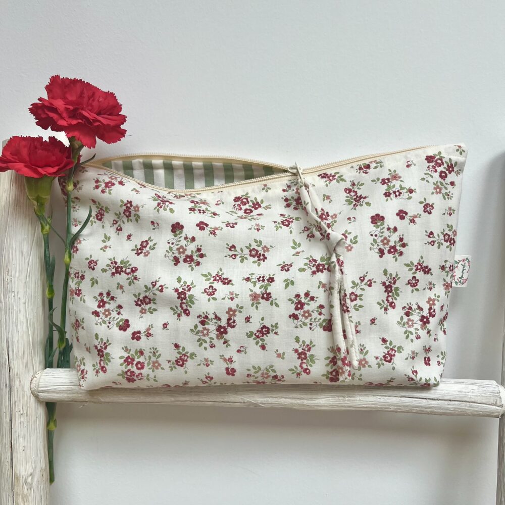Neceser Begur Liberty rojo y rayas verdes